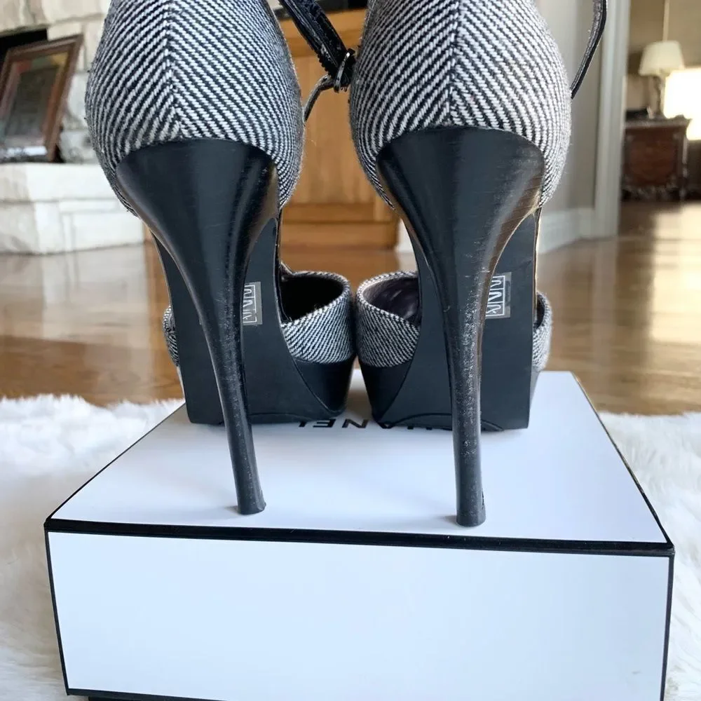 LULU Townsend  Patent Leather/Tweed‎ Black & White  Platform Heels